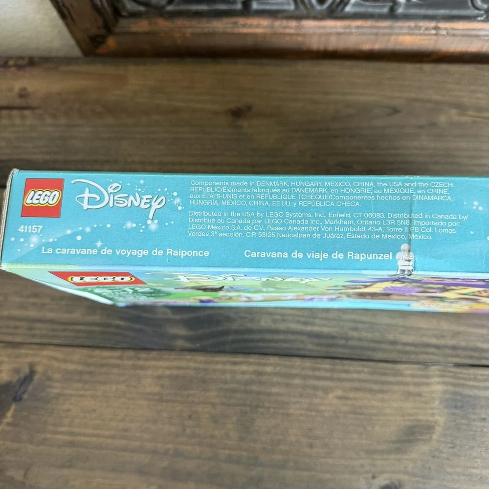LEGO Disney Princess 41157 Rapunzel's Traveling Caravan - NEW - SEALED - RETIRED